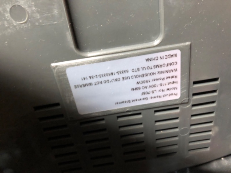 Photo 8 of ***USED - LIKELY MISSING PARTS - POWERS ON - UNABLE TO TEST FURTHER***
ARSFUTU Standing Garment Steamer 1500W Professional 25s Fast Heat-up with 1.6L/54 fl.oz Water Tank, FoldableGreen