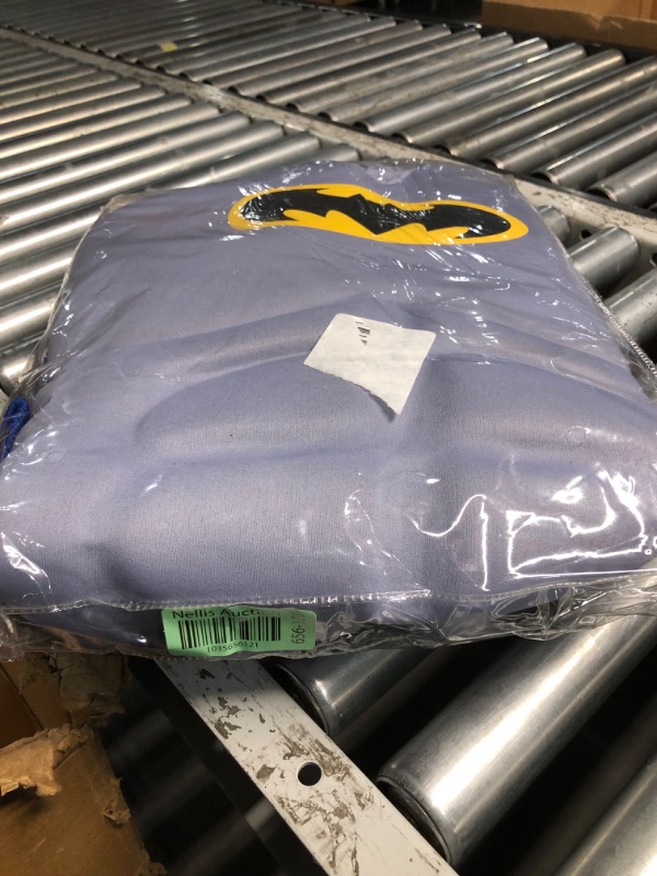 Photo 2 of ***USED - LIKELY MISSING PARTS***
Rubies Men's Batman: the Bold Brave, Muscle Chest Batman, Classic Batman Costume, Blue, Plus for Themed Parties and Halloween