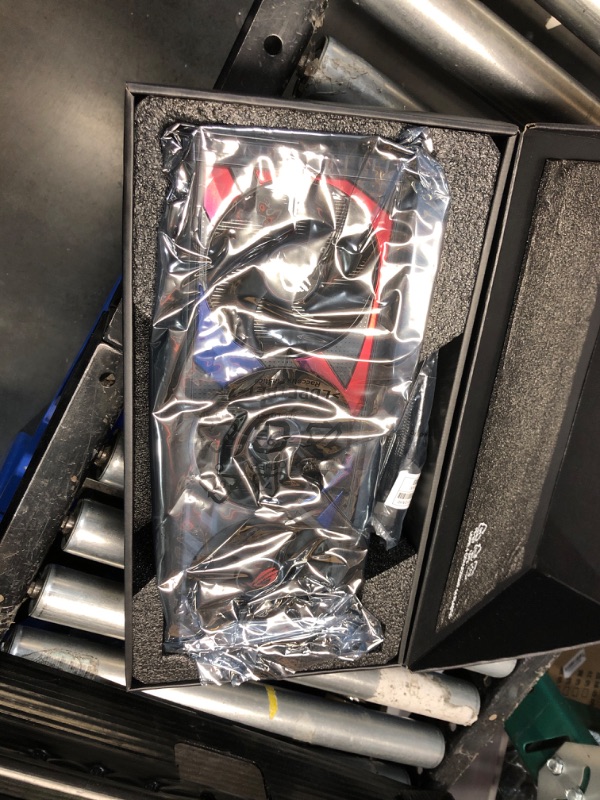 Photo 2 of ***PARTS ONLY***
ASUS ROG Strix GeForce RTX™ 4080 Super OC Edition Gaming Graphics Card (PCIe 4.0, 16GB GDDR6X, DLSS 3, HDMI 2.1a, DisplayPort 1.4a, Vapor Chamber, Massive Vented Backplate, Power Sensing, Aura Sync)