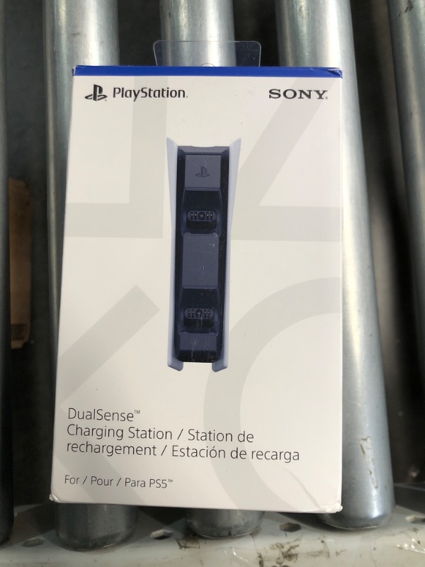 Photo 3 of ***FACTORY SEALED***Playstation DualSense wireless Charging Station