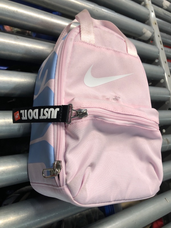 Photo 2 of *** SEE NOTES ***  NIKE PULL ZIP LUNCH BAG BACKPACK