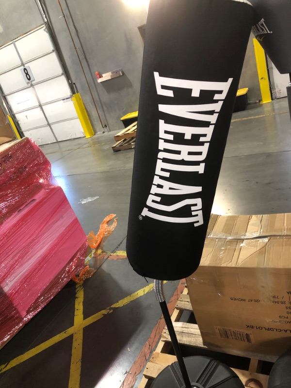 Photo 2 of ***DAMAGED - BENT - SEE PICTURES***
Everlast Core Freestanding Heavy Bag
