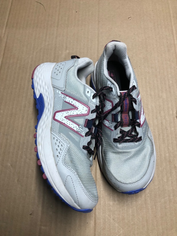 Photo 1 of (slightly used) New Balance 410v8 Women's Running Shoes (8.5women/7men)