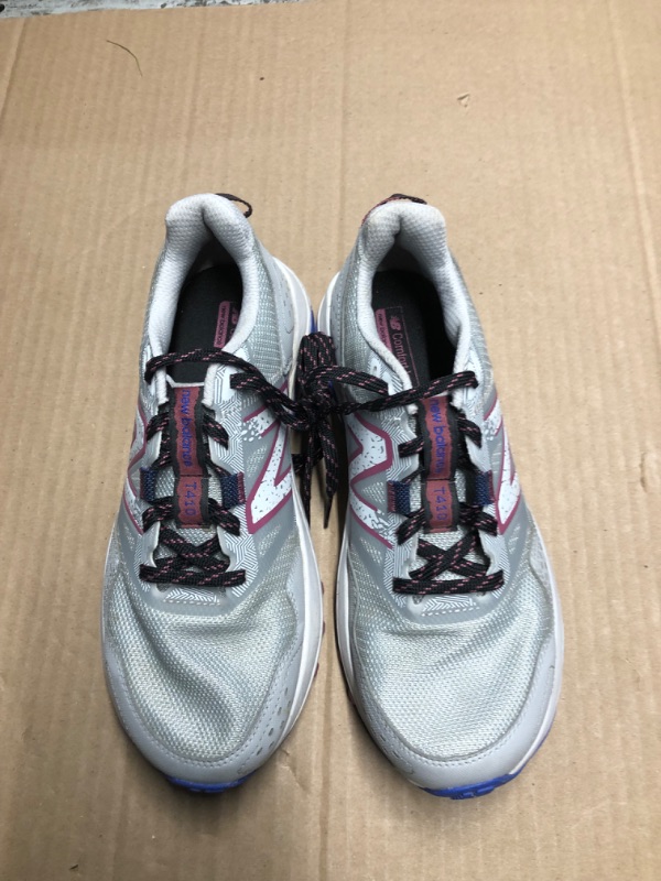 Photo 3 of (slightly used) New Balance 410v8 Women's Running Shoes (8.5women/7men)