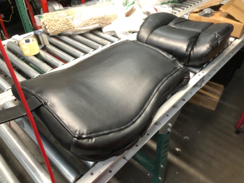 Photo 6 of ***USED - LIKELY MISSING PARTS - UNABLE TO VERIFY FUNCTIONALNITY - SEE PICTURES***
Ergonomic Big and Tall Executive Office Chair with Lumbar Support, High-Back, Height Adjustable Armrests, PU Leather, Black