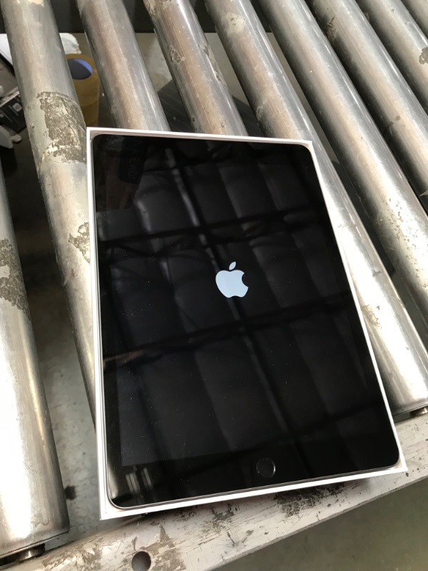 Photo 4 of Apple iPad (9th Generation): with A13 Bionic chip, 10.2-inch Retina Display, 64GB, Wi-Fi, 12MP front/8MP Back Camera, Touch ID, All-Day Battery Life – Space Gray
