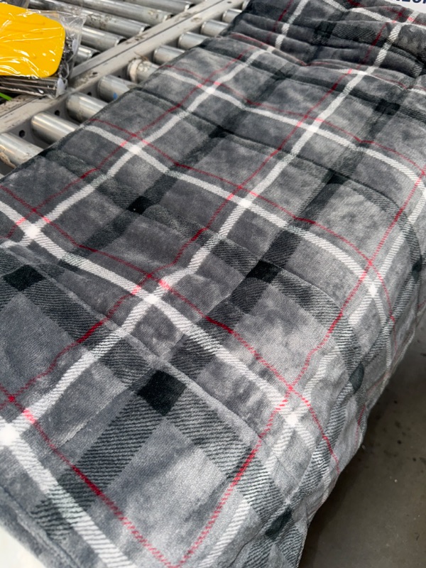 Photo 1 of *UNKNOW BRAND**48IN X 72IN GRAY WEIGHTED BLANKET 