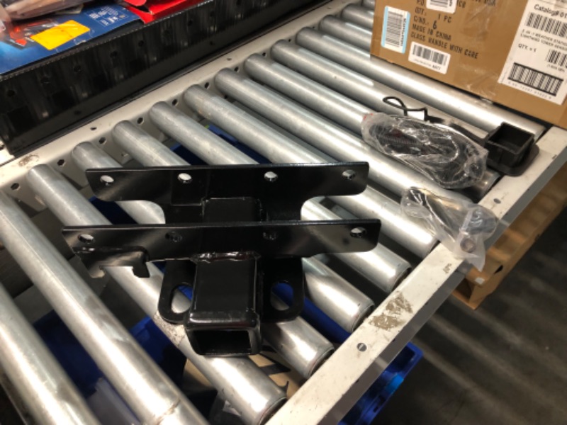 Photo 4 of ***USED - LIKELY MISSING PARTS - UNABLE TO VERIFY FUNCTIONALITY***
Xprite Tow Hitch Compatible with 2018-2024 Jeep Wrangler JL JLU 2 Door & 4 Door, 2" Inch JL Hitch Trailer Hitch Receiver (Hitch Cover Included)