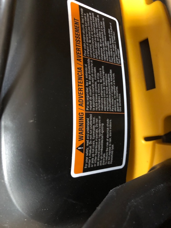 Photo 4 of * Missing Parts* 2.5 Gallon 1.75 Peak HP Small Shop Vac Wet Dry Vacuum with Filter Bag, Hose, Utility Nozzle and Car Nozzle Attachments