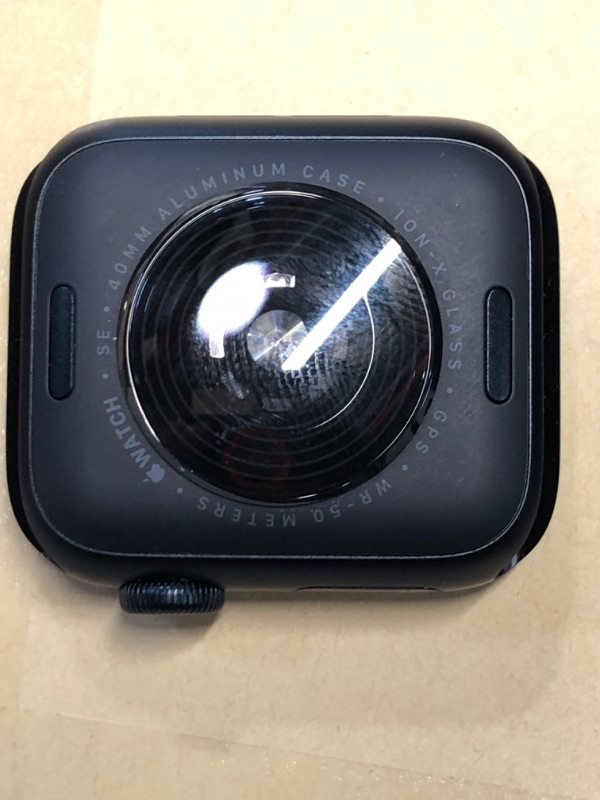 Photo 6 of ***USED - UNABLE TO TEST***
Apple Watch SE GPS (2023, 2nd Generation) 40mm Midnight Aluminum Case with Midnight Sport Band - S/M --- SN---CH6M7LXH6X