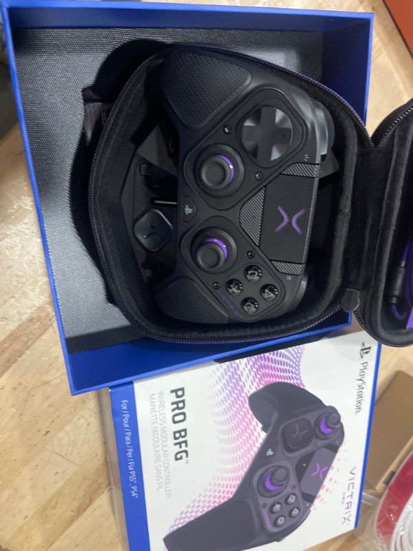 Photo 2 of *USED FUNCTIONAL*Victrix Pro BFG Wireless Controller for PS5, PS4, and PC, Sony 3D Audio, Modular Buttons/Clutch Triggers/Joystick