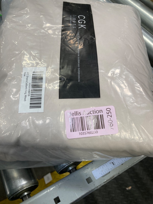 Photo 1 of Cal King Size 4 Piece Sheet Set - Comfy Breathable and Cooling Sheets - Hotel Luxury Bed Sheets for Women and Men - Deep Pockets