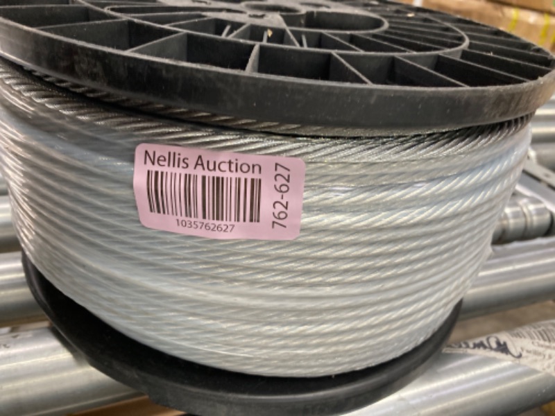 Photo 3 of 1/4" Stainless Steel Cable,7x19 Strand Aircraft Wire Rope,Cable for Heavy Duty Applications,Zip Iine and Outdoor Pulley Cables,Deck Railing, with Gloves,Breaking Strength 6400 Ibs,600FT