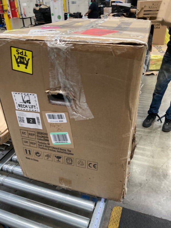 Photo 1 of VEVOR 6.5HP Plate Compactor, 196CC Gas Engine, 4200 lbs Vibratory Compaction Tamper, 22.1x15.9 in Plate Power Jumping Jack Tamper, 5600 VPM Pavement Compactor for Walkways, Asphalts, Paver Landscaping