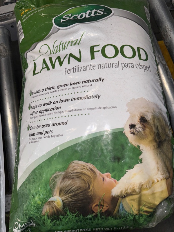 Photo 2 of *BAG TAPED** Scotts Natural All-Purpose Lawn Fertilizer for All Grasses 4000 Sq Ft
