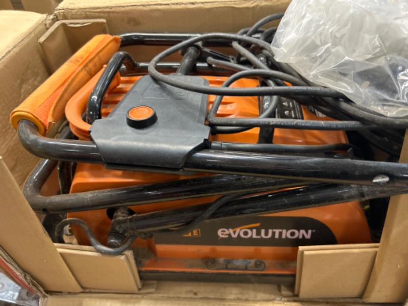 Photo 2 of ******DIRTY , UNKNOWN IF MISSING ACCESSORIES ***** Evolution Hulk Electric Compactor Plate - Ideal For Levelling Pavement, Artificial Turf Ground Preparation, Patio, Blockwork, Sand, Soil & More