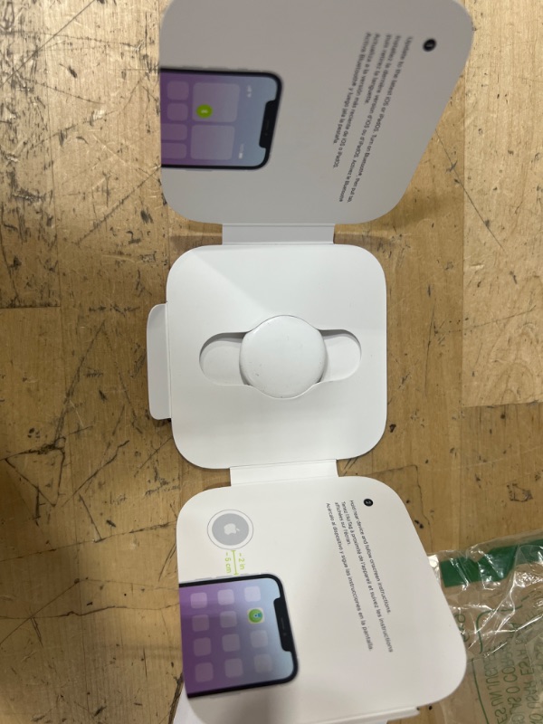 Photo 1 of Apple AirTag
