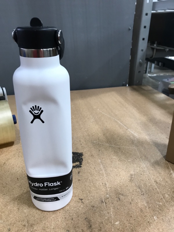 Photo 2 of *DENTED* Hydro Flask Standard Flex Straw Cap White 24 Oz