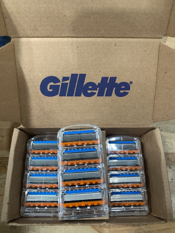 Photo 1 of **MISSING 1 REFILL (5 CT)** Gillette Fusion5 Men's Razor Blade Refills 