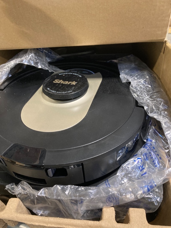 Photo 3 of ***VERY USED****Shark AV2501AE AI Robot Vacuum with XL HEPA Self-Empty Base, Bagless, 60-Day Capacity, LIDAR Navigation, Perfect for Pet Hair, Compatible with Alexa, Wi-Fi Connected, Carpet & Hard Floor, Black