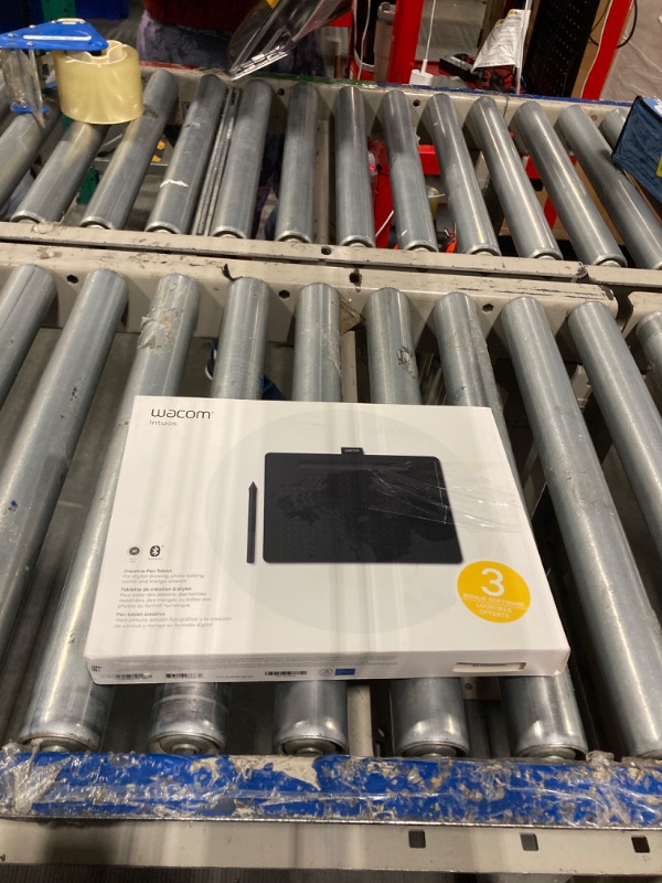 Photo 1 of Wacom Intuos Medium Bluetooth Graphics Drawing Tablet, Portable for Teachers, Students and Creators, 4 Customizable ExpressKeys, Compatible with Chromebook Mac OS Android and Windows - Black