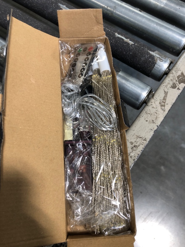 Photo 1 of DoonDar 5 Pack Firework String Lights Christmas Lights, 200 LED 8 Modes Hanging Starburst Lights for PartyGarden Decoration (Warm White)