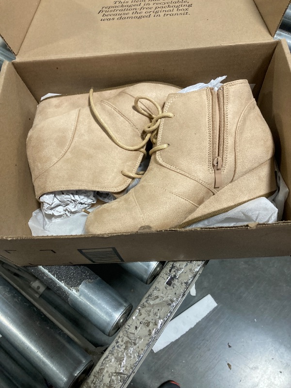 Photo 2 of ***USED****DREAM PAIRS Girls Low Wedge Heel Booties Side Zipper Ankle Boots Tomson-K Beige Size 5 Big Kid