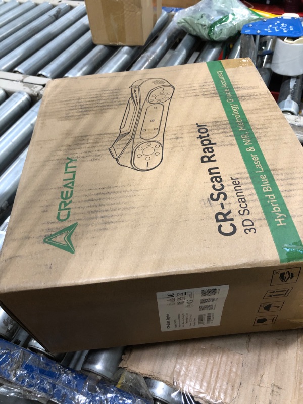 Photo 1 of Creality 3D Scanner CR-Scan Raptor for 3D Printing, 60fps Multiple-line Blue & NIR Consumer Handheld Scanner 0.02mm Accuracy, Anti-Shake Tracking, 24-Bit Fast Full-Color Scanning for Windows macOS