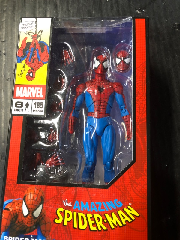 Photo 2 of (MEDICOM TOY) MAFEX No.185 SPIDER-MAN Spider-Man (CLASSIC COSTUME Ver.) Total Height Approx. 6.1 inches (155 mm), Non-scale, Pre-painted Action Figure