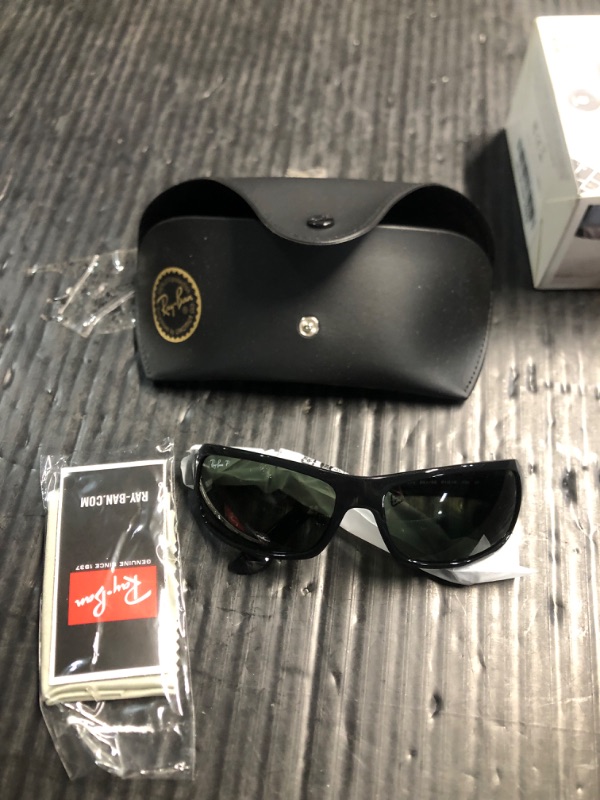 Photo 2 of **MINOR DAMAGE SCRATHES ON INSIDE OF LENS**
Ray-Ban Men's RB4075 Rectangular Sunglasses, Black/Polarized Dark Green, 61 mm