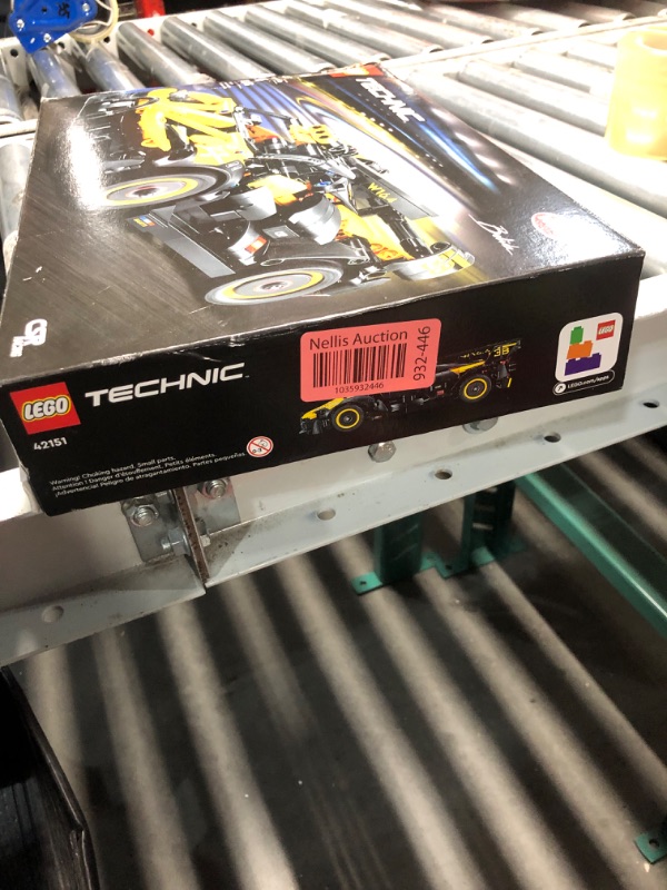 Photo 2 of ***NON-REFUNDABLE***
LEGO Technic Bugatti Bolide Model Car Toy Building Set 42151