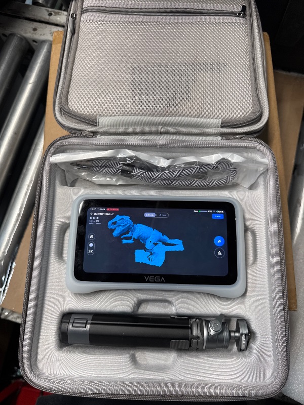 Photo 1 of Einstar Vega 3D Scanner Handheld - 32GB RAM, 512GB SSD, 6.4 inch 3D Scanner for 3D Printing with 8-core 2.4GHz CPU, 2K AMOLED Built-in Computing, VCSEL/MEMS Projector, Shining 3D Digital Cloud