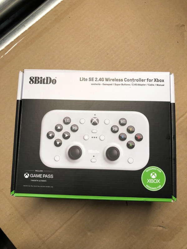 Photo 2 of 8Bitdo Lite SE 2.4G Wireless Controller for Xbox Series X|S, Xbox One, Windows 10/11, Gamepad with Hall Effect Joysticks, 3.5mm Audio Jack - Officially Licensed