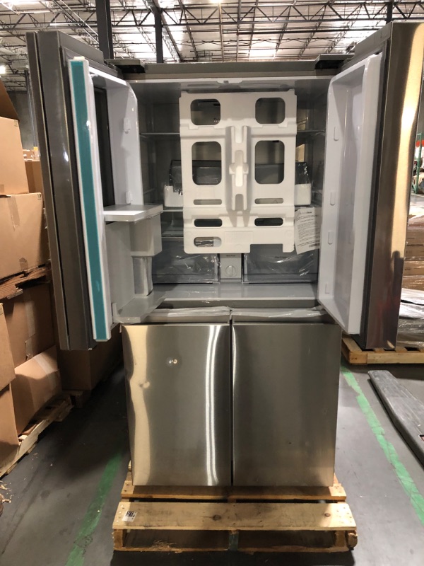 Photo 1 of **Truck or trailer pick up only*** Cosmetic Damage durring shipping See notes**Samsung Bespoke 36 in. 29.0 Cu. Ft. Fingerprint Resistant Stainless Steel French Door Refrigerator