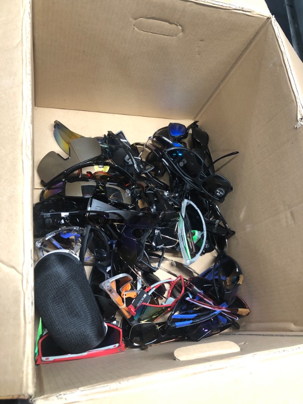 Photo 1 of  NON REFUNDABLE box of kreedom sunglasses