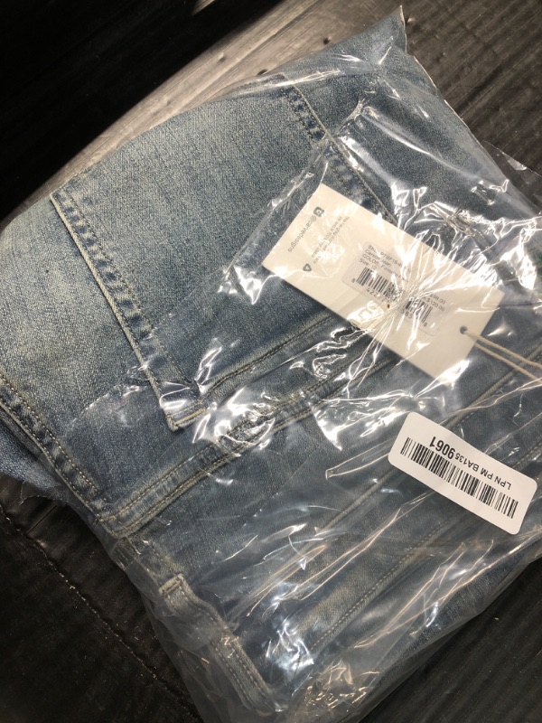 Photo 2 of (READ FULL POST) Carve Designs Carson Boyfriend Jeans for Women - Mid-Rise & Relaxed Fit Favorite Fade 12