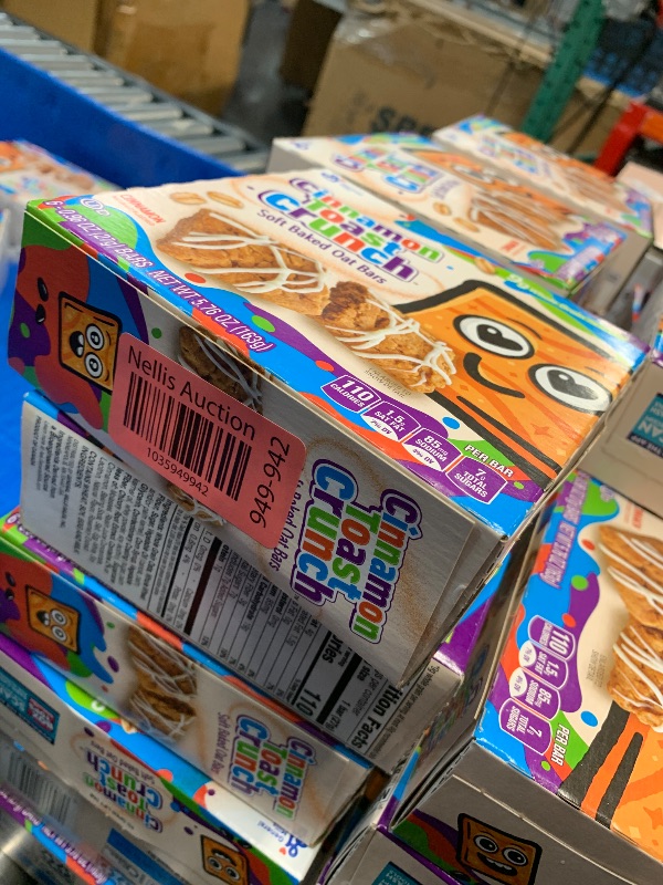 Photo 1 of ***(EXP:6/13/25) NONREFUNDABLE*** Cinnamon Toast Crunch Soft Baked Oat Bars, Chewy Snack Bars, 6 ct
 