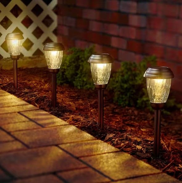 Photo 1 of ***IMAGE FOR REFERENCE***
Outdoor Landscape Integrated LED Pathway Light Set (6-Pack)