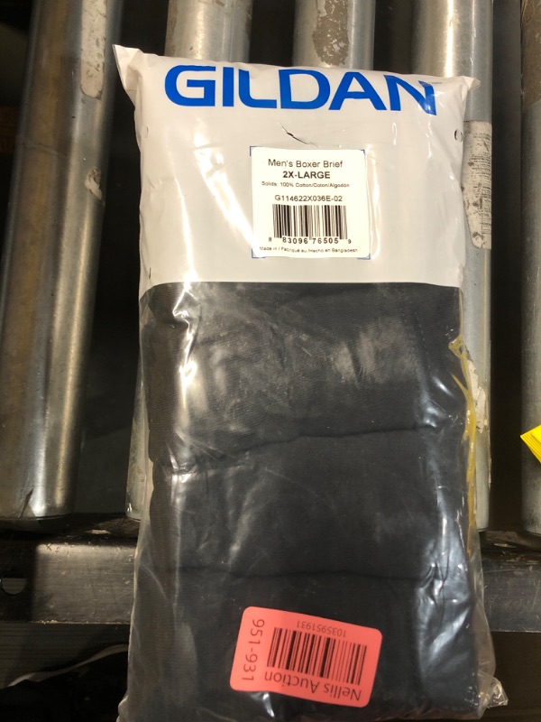 Photo 2 of ***FACTORY SEALED***Gildan Men's Underwear Covered Waistband Boxer Briefs, Multipack, Black (5-Pack), 2X-Large