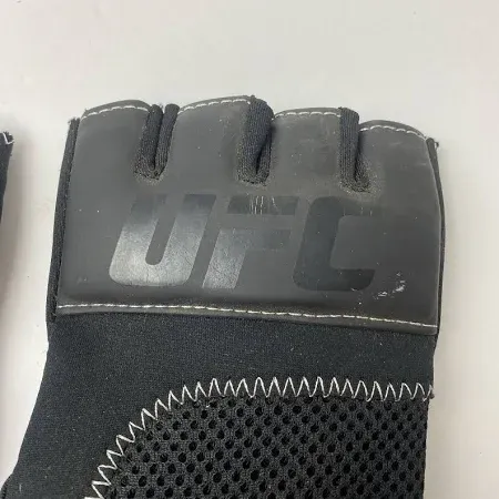 Photo 1 of ****S/M***
fingerless ufc gloves