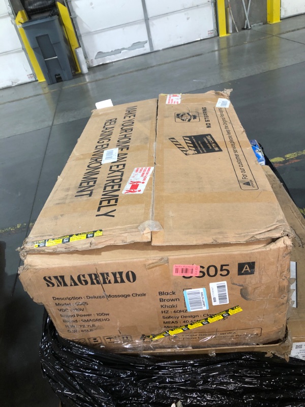 Photo 4 of [FOR PARTS, READ NOTES]
BLACK COLOR***2024 Massage Chair, Full Body Zero Gravity Massage Chair with Auto Modes, 8 Fix Point Rollers, Bluetooth, Foot Massage, Heating Function, BLACK