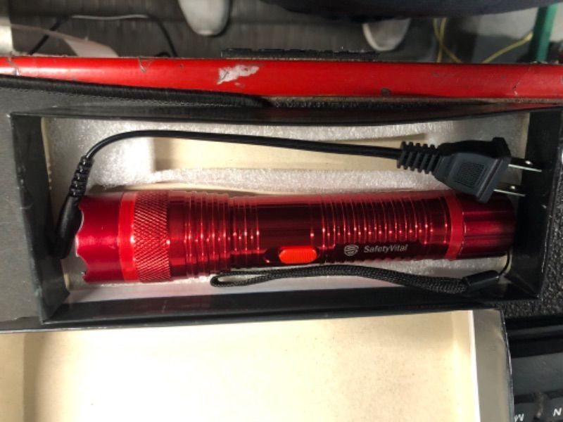 Photo 3 of * MISSING CHARGER* Safety Vital Stun Gun LED Flashlight