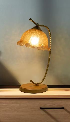 Photo 1 of ***IMAGE FOR REFERENCE***
17.7 in. 1-Light Wood and Gold Retro Flower-Shaped Table Lamp for Bedroom with Amber Glass Shade, No Bulbs Included