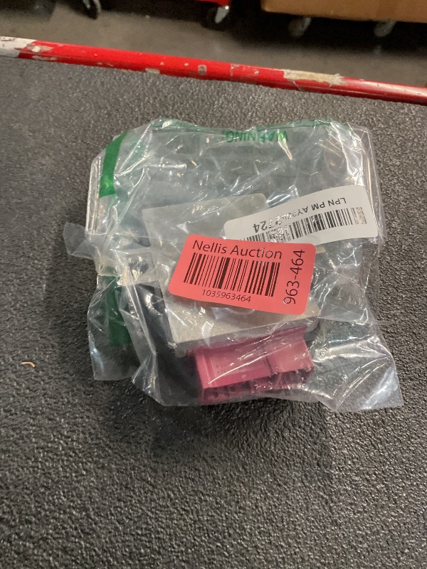 Photo 1 of X AUTOHAUX Fuel Pump Control Module Unit Oil Control Computer Module for BMW X5 X6 328i 335i 528i 550i 740i 750Li Electric Fuel Pumps Module Replacement 16147276073