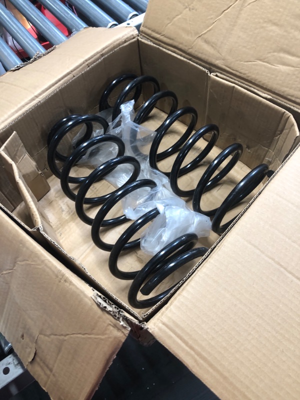 Photo 1 of AUTOMUTO 2PCS Rear Suspension Coil Spring Set Compatible with 1996-2002 for Toyota 4Runner - Replace 81043 Coil Springs