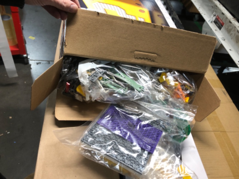 Photo 3 of ***see notes***LEGO Super Mario 64 Question Mark Block 71395, 3D Model Set for Adults with 4 Microscale Game Levels: Peach’s Castle, Bob-omb Battlefield, Cool Mountain and Lethal Lava Trouble