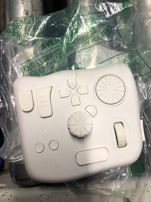 Photo 1 of TourBox Elite, Bluetooth Controller for Video Photo Editing Color Grading, Davinci Resolve Speed Editor, Photoshop Lightroom Premiere FCPX Illustrator After Effects Programmable Keyboard (White)