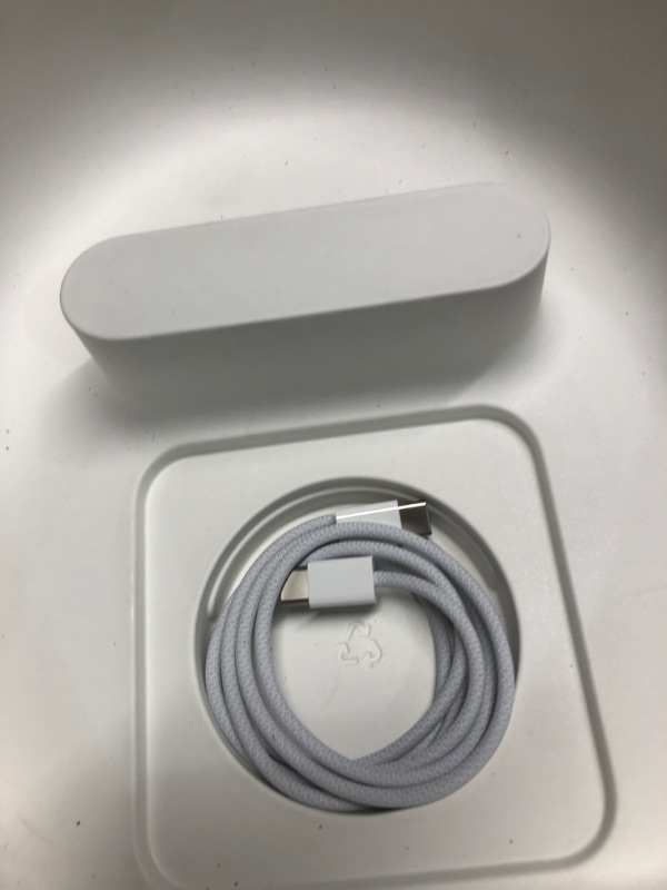 Photo 1 of Apple AirPods Max Wireless Over-Ear Headphones, Pro-Level Active Noise Cancellation, Transparency Mode, Personalized Spatial Audio, USB-C Charging, Bluetooth Headphones for iPhone - Starlight