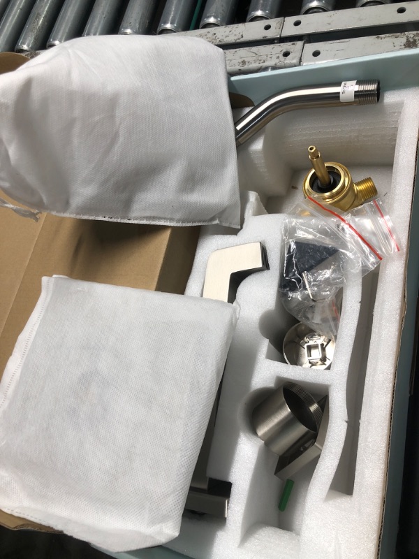 Photo 1 of ***(PARTS ONLY/ NO RETURNS OR REFUNDS) ***
SOOOHOT Bathtub Shower Systems, Tub and Shower Faucet Set Combo with 6 Inch Brushed Nickel Shower Faucet Set, Shower Tub Faucets Sets Complete (Valve Included)