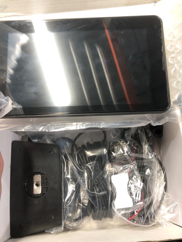 Photo 3 of ?Hieha? 2024 Newest Wireless Portable Carplay and Android Auto, Carplay Screen for Car with Mirror Link/AUX/FM,7" Touchscreen Bluetooth 5.0, Potable Car Stereo with?car Accessories